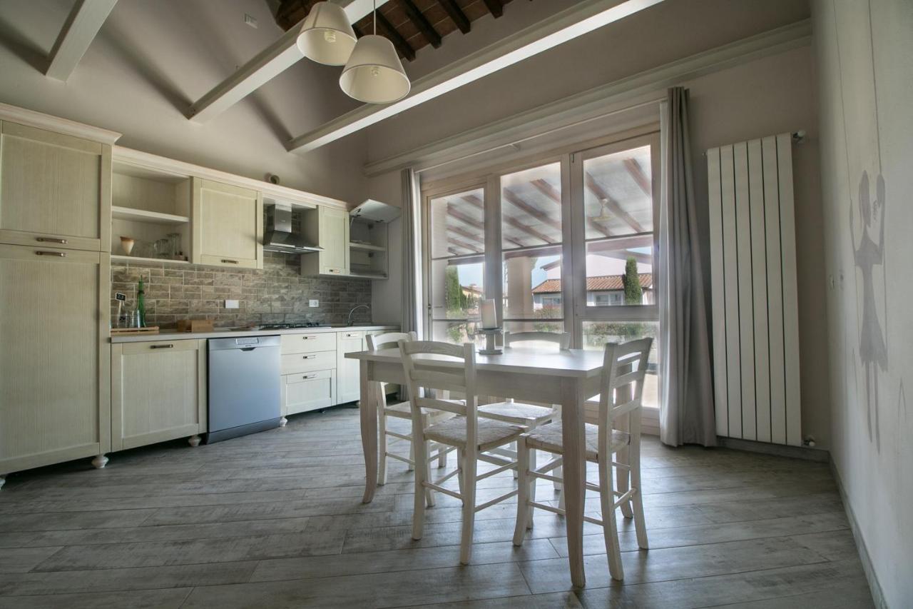 Fattoria Palazzeta - Pet & Family Friendly Aparthotel Cecina  Buitenkant foto