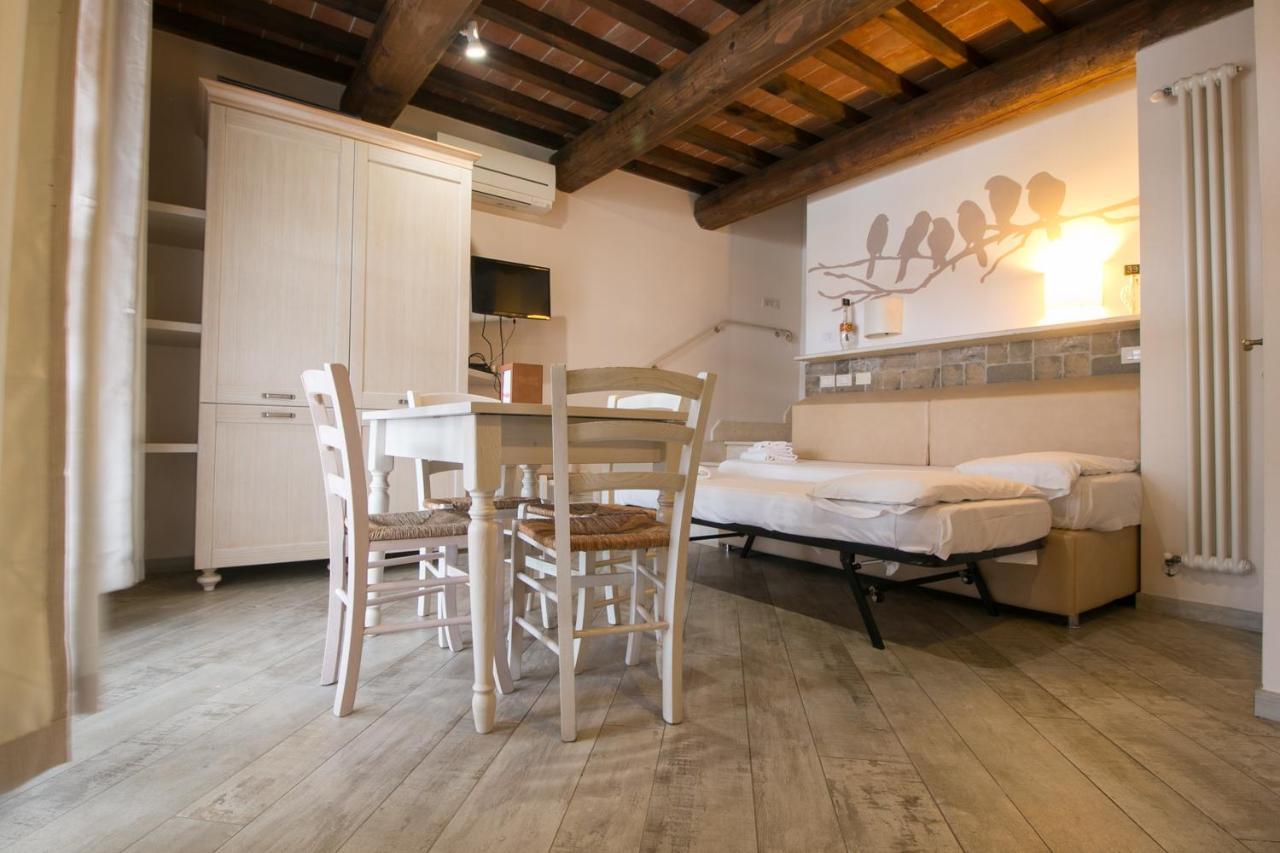 Fattoria Palazzeta - Pet & Family Friendly Aparthotel Cecina  Buitenkant foto